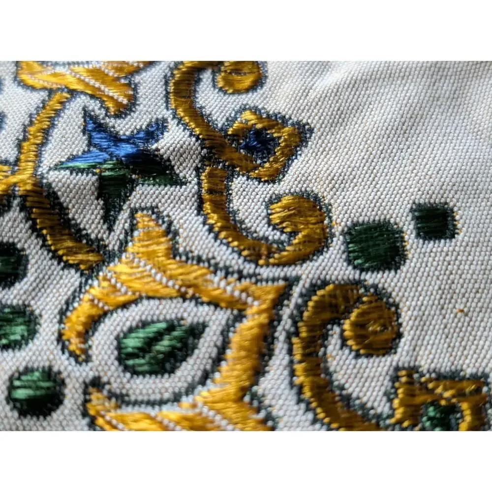 2 Vintage Cross Stitch Round Small Table Toppers Decor Handmade Placemats 13